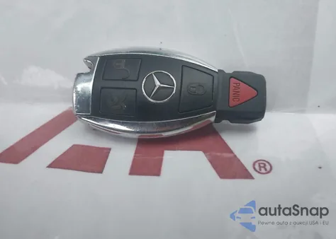 2010 Mercedes-Benz C 300 Luxury 4Matic/Sport 4Matic z USA, uszkodzony, nr VIN WDDGF8BB3AR102499